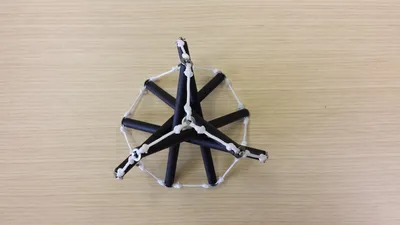 Tetahedron tensegrity, top view